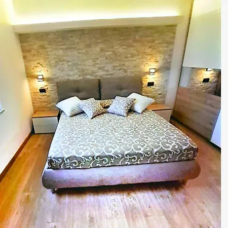 Casa Happy Apartment *